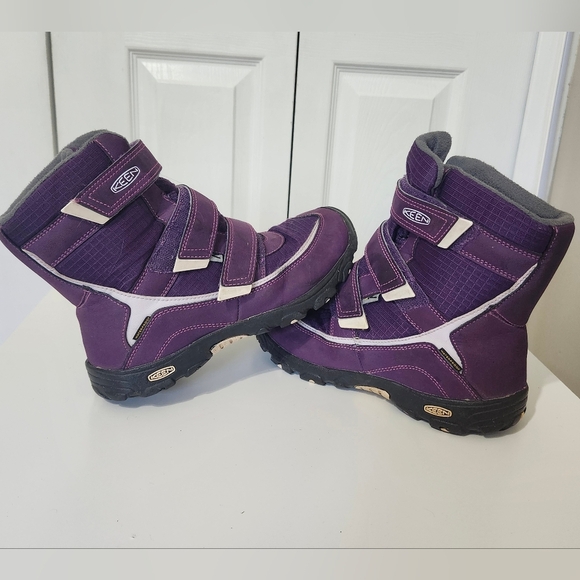 KEEN Trezzo II WP Youth Winter Boots Sz 4 US / 37 EU Waterproof Insulated Snow - Picture 3 of 12